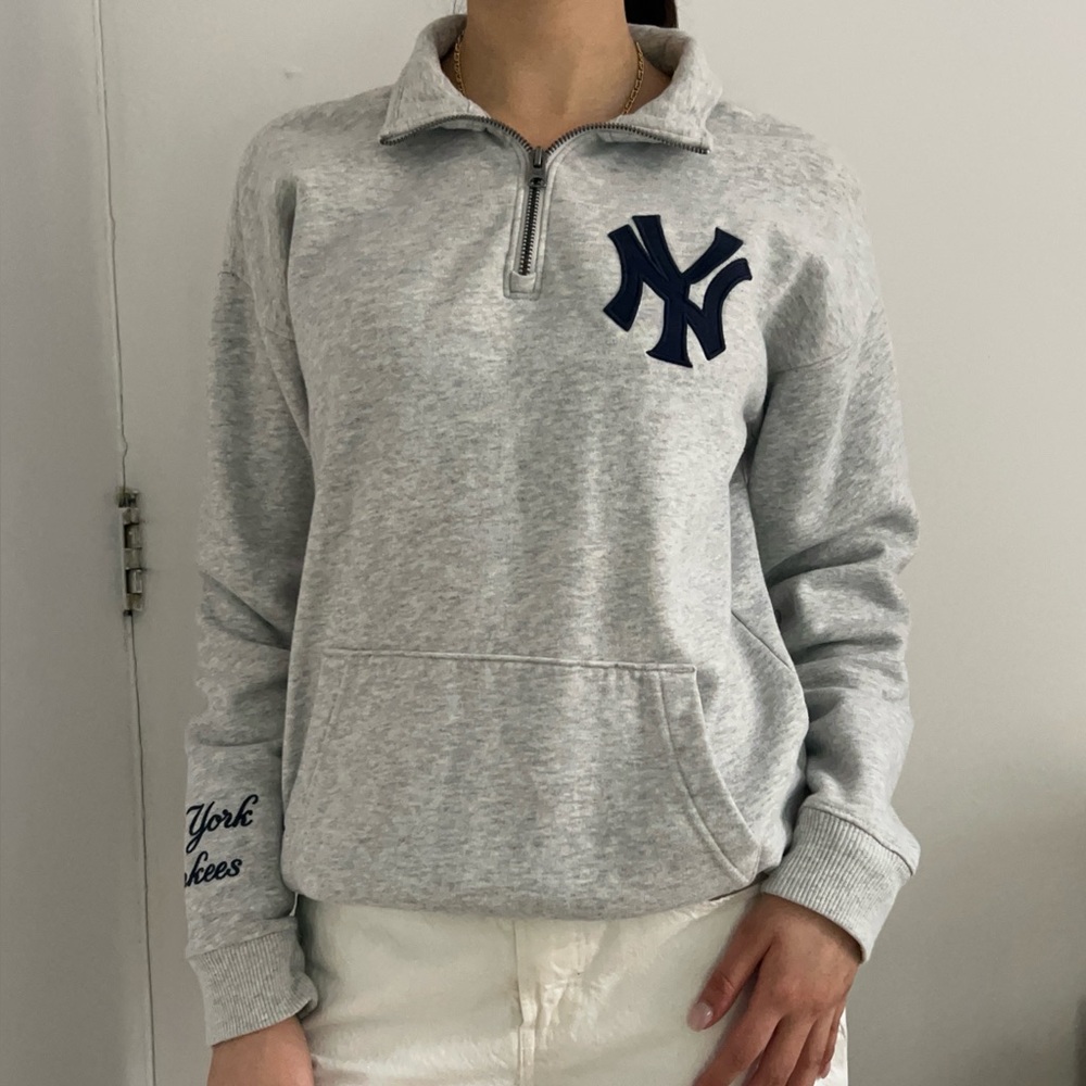 YANKEES x Abercrombie Kids Quarter-Zip Sweatshirt